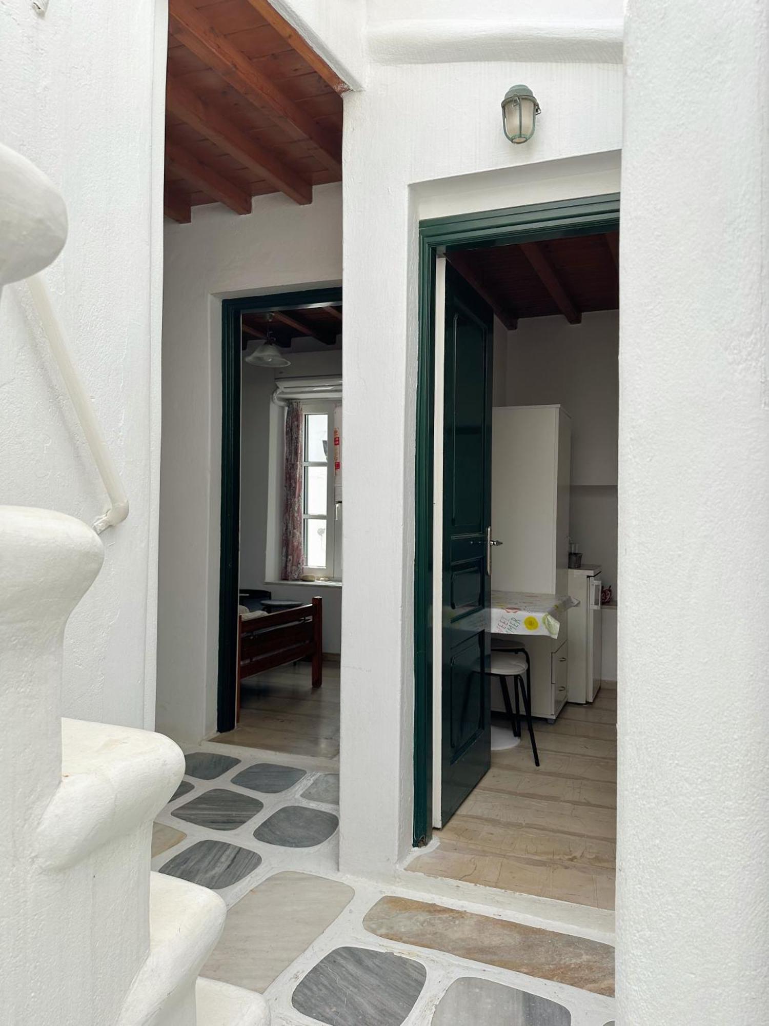 Solo Mykonos Town